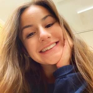 Meet your Posher, Georgia